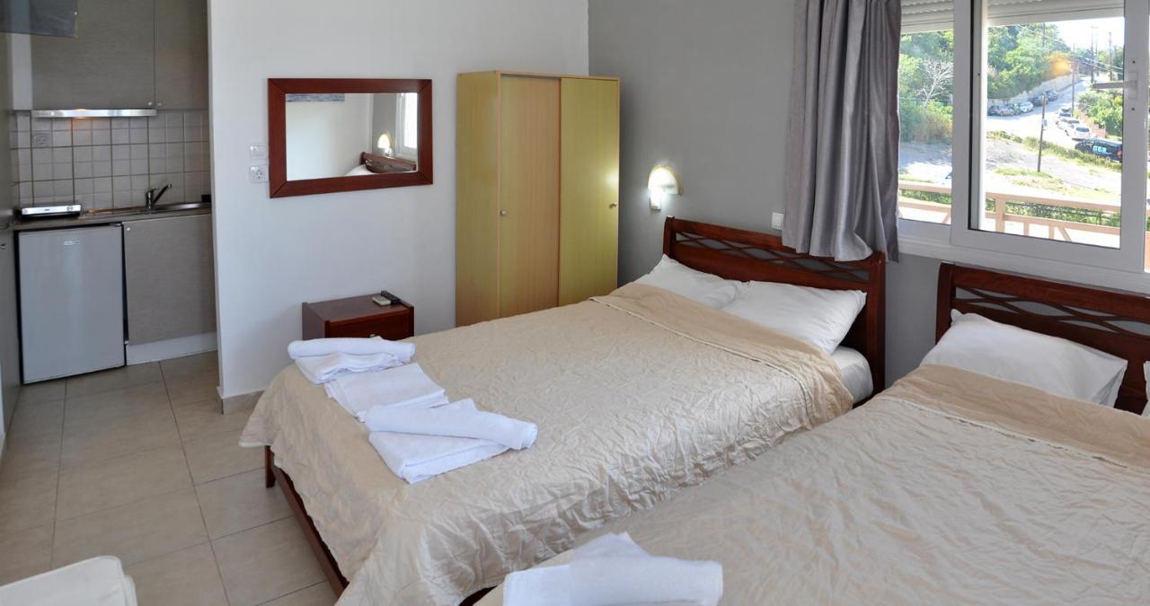 Coralli Beach Studios-Apartments Kallithea  Exterior foto